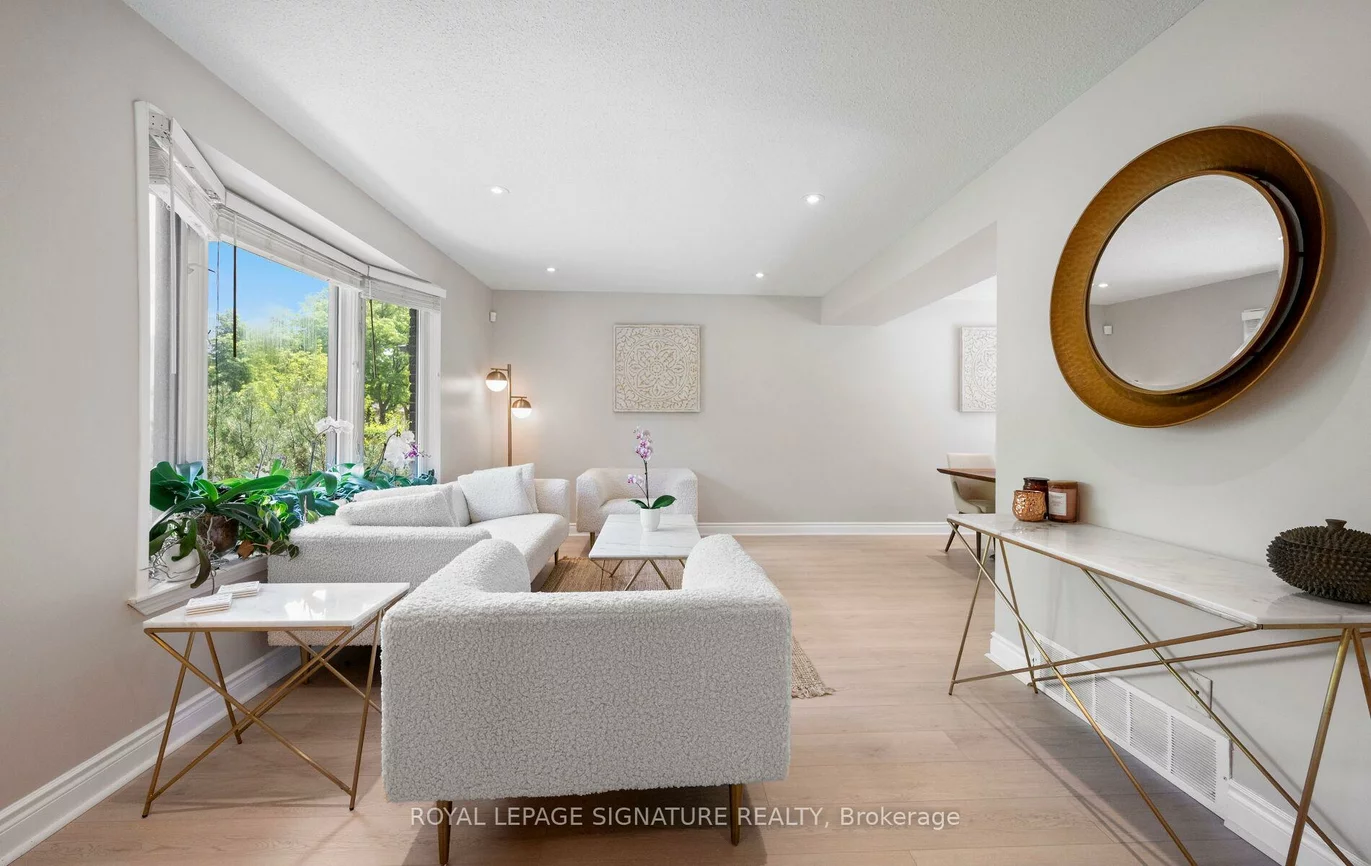 28, Brightway, North Richvale, Richmond Hill