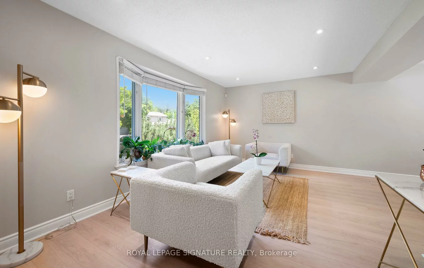 28, Brightway, North Richvale, Richmond Hill