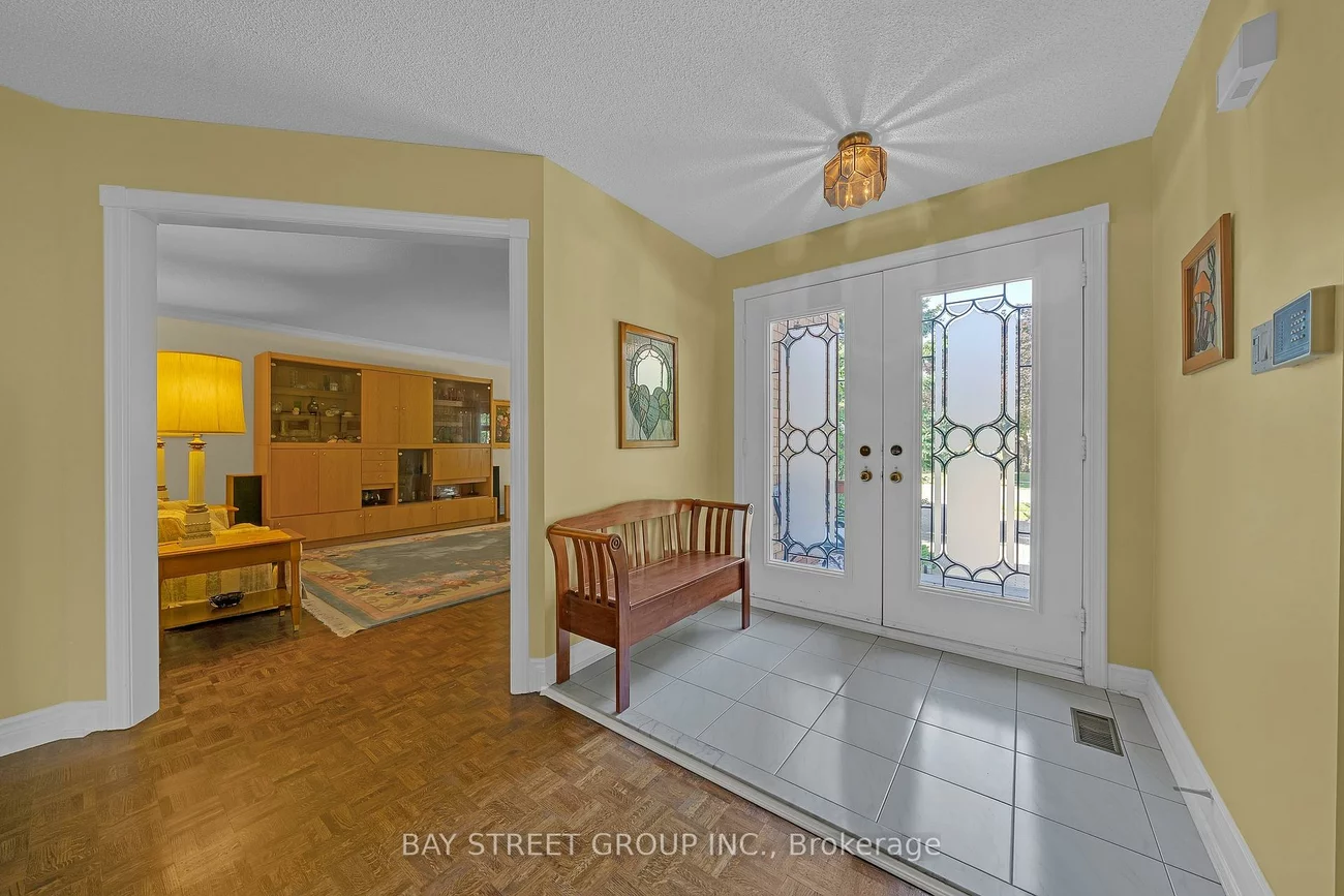 53, Strathearn, Bayview Hill, Richmond Hill
