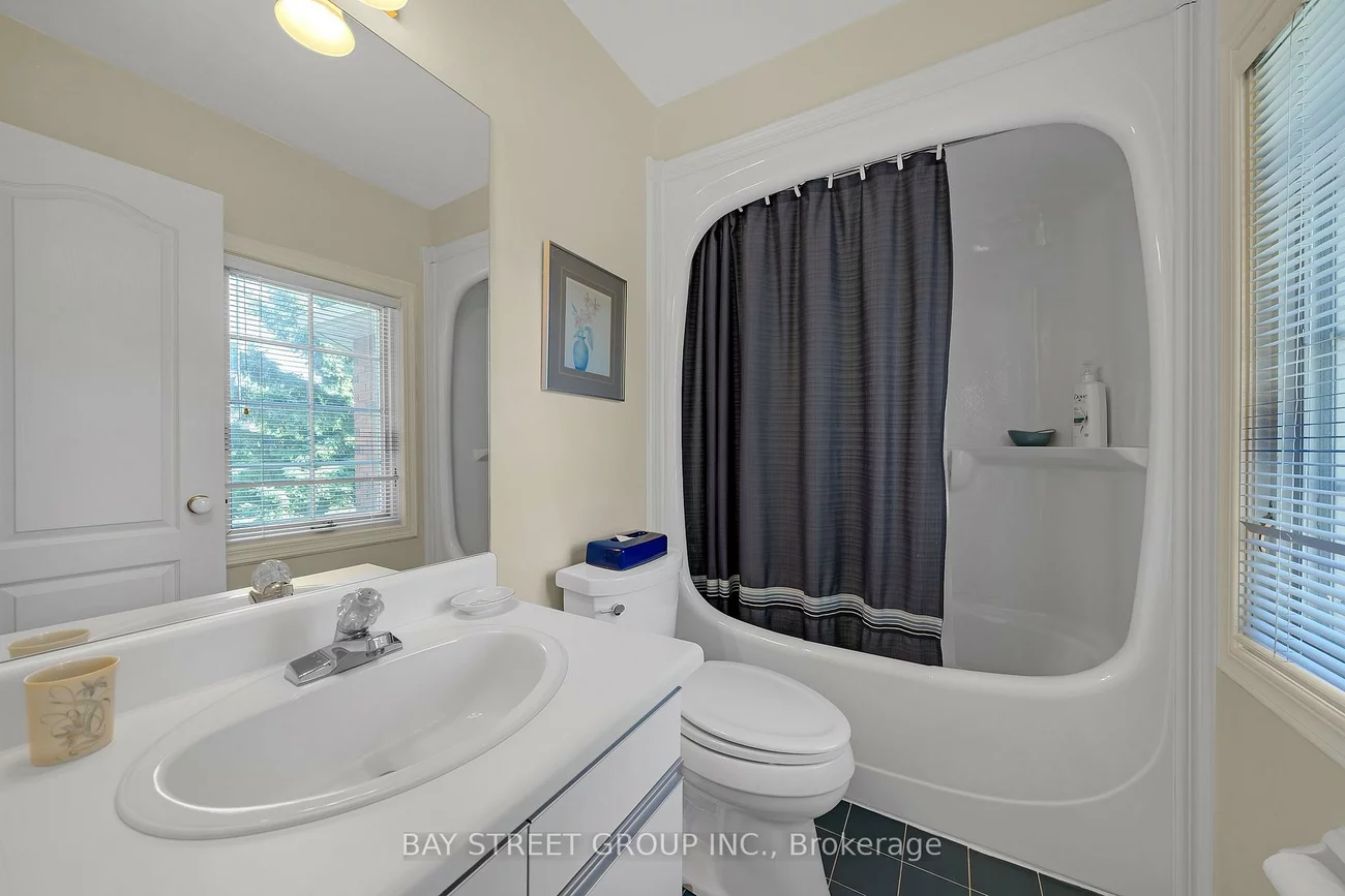 53, Strathearn, Bayview Hill, Richmond Hill