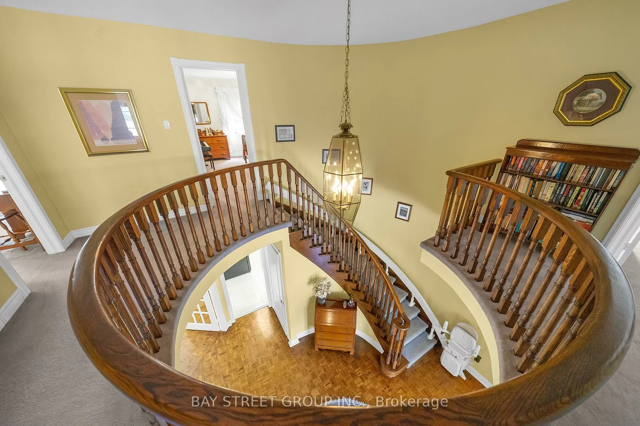 53, Strathearn, Bayview Hill, Richmond Hill