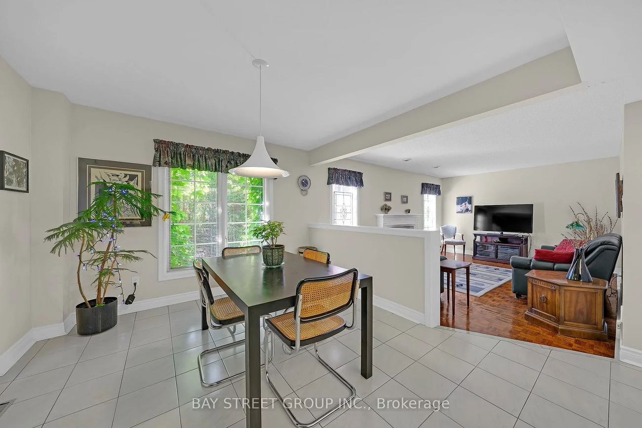 53, Strathearn, Bayview Hill, Richmond Hill