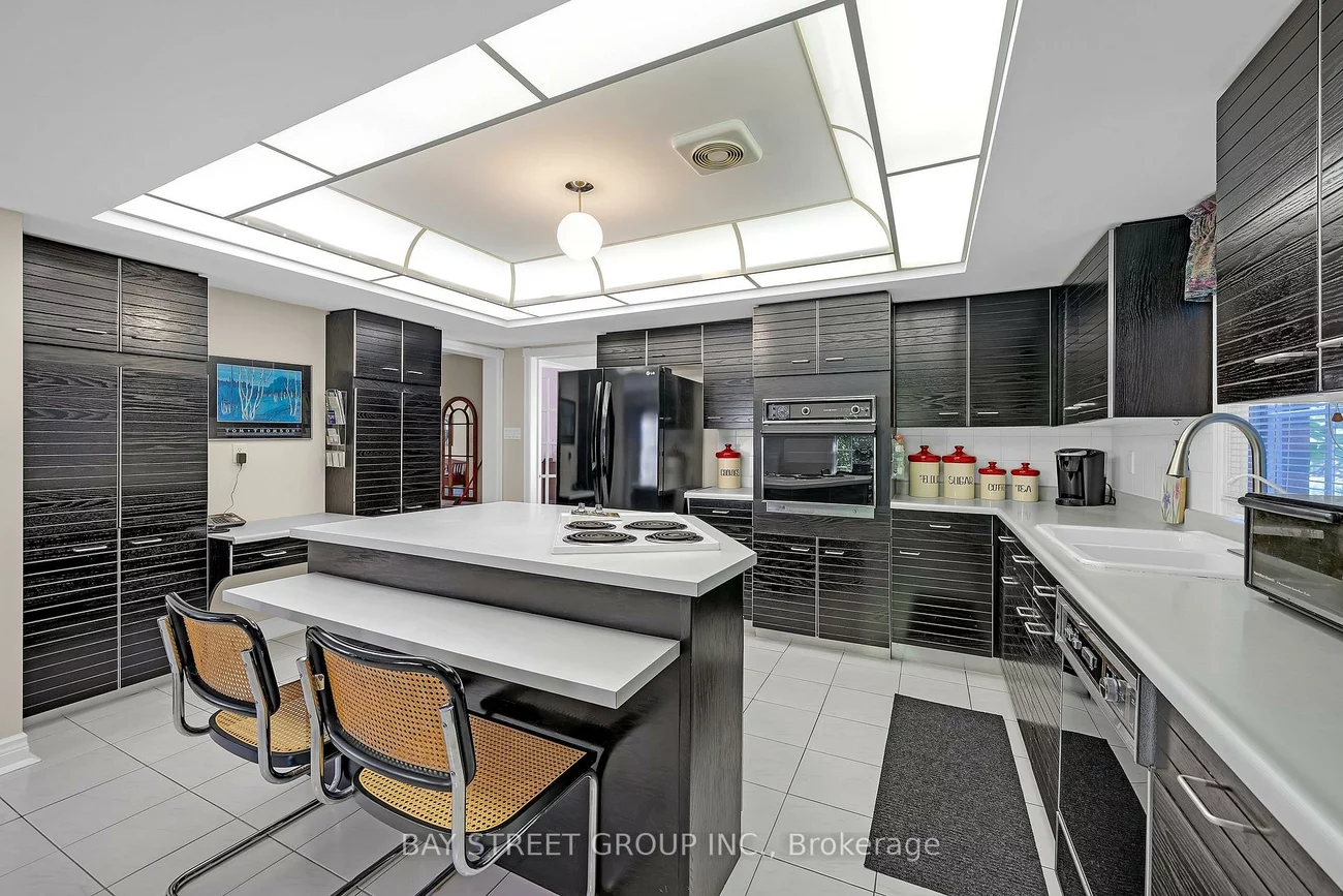 53, Strathearn, Bayview Hill, Richmond Hill