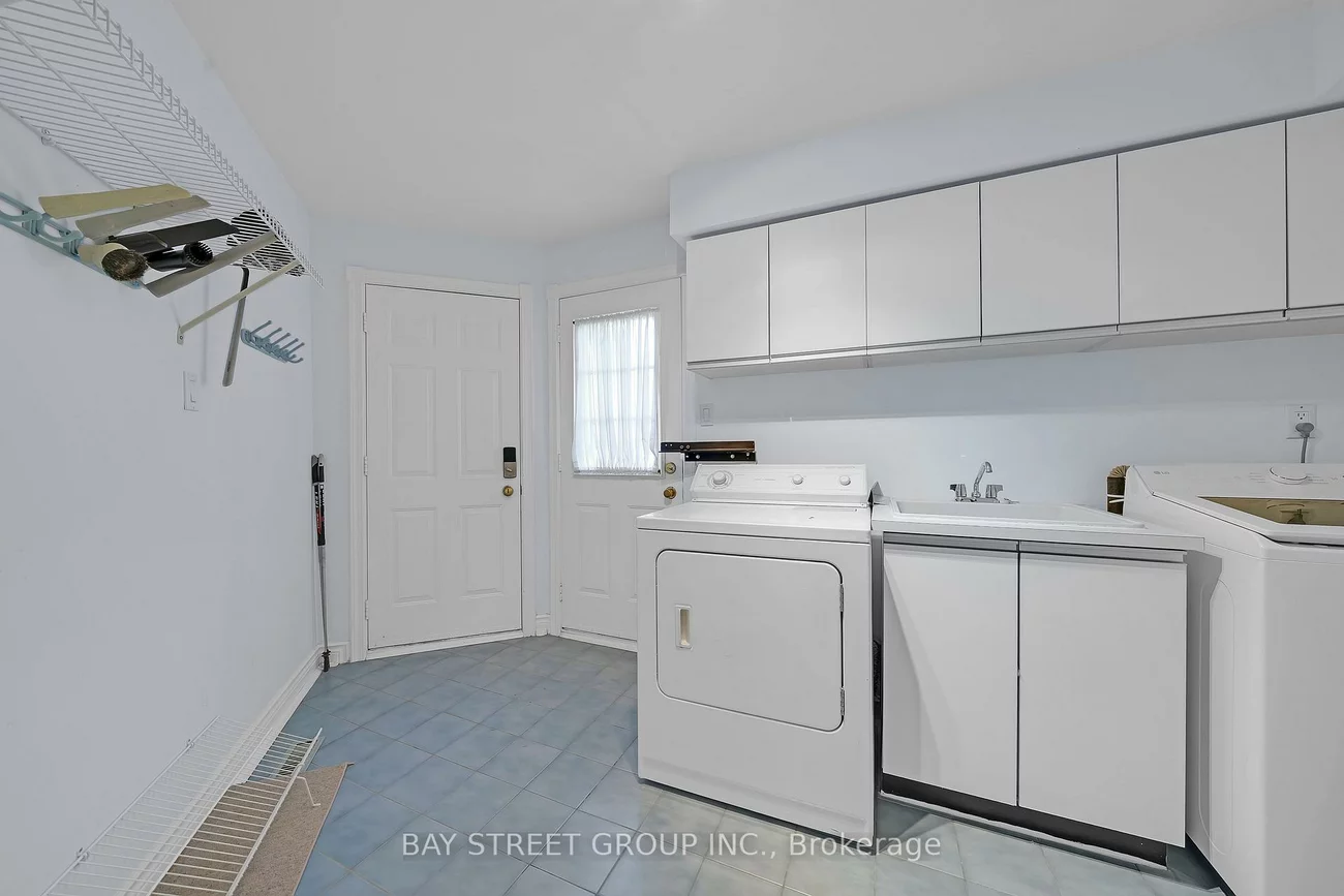 53, Strathearn, Bayview Hill, Richmond Hill