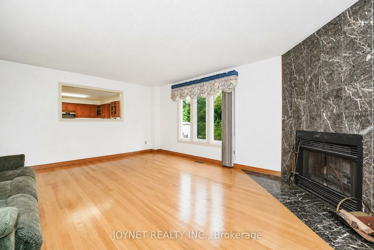 2, Woodriver, Devonsleigh, Richmond Hill