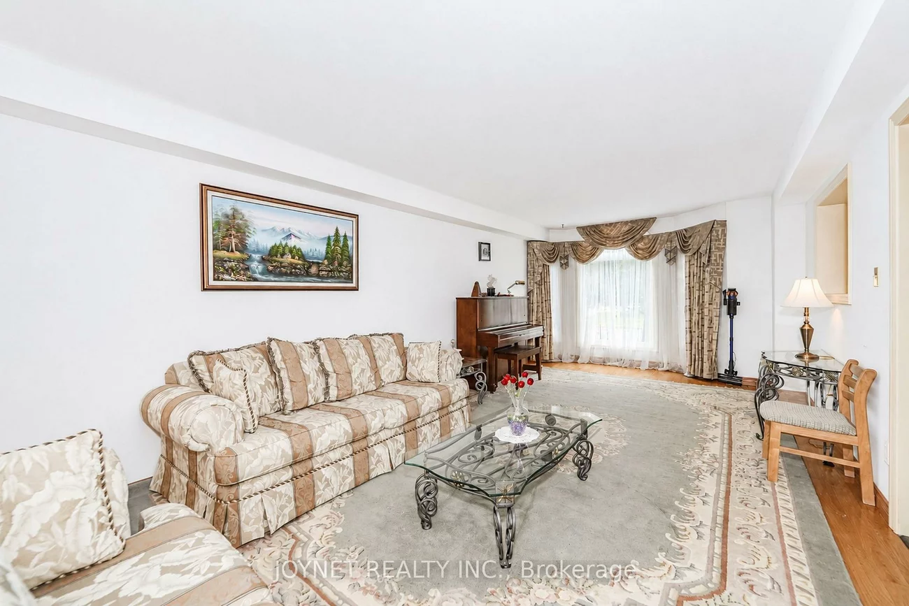 2, Woodriver, Devonsleigh, Richmond Hill