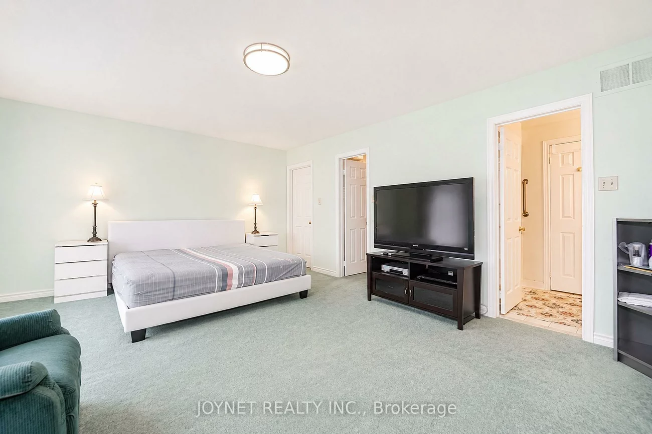 2, Woodriver, Devonsleigh, Richmond Hill