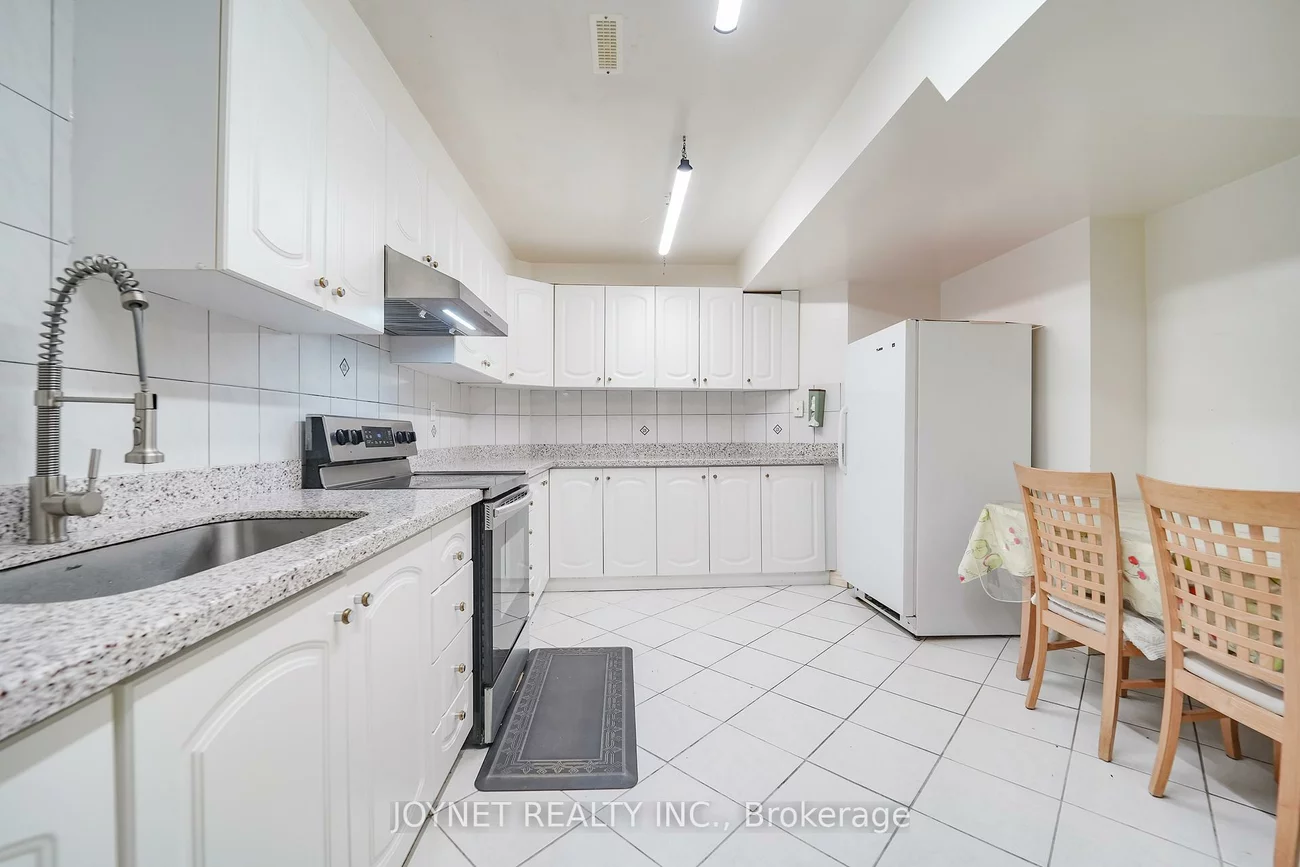 2, Woodriver, Devonsleigh, Richmond Hill