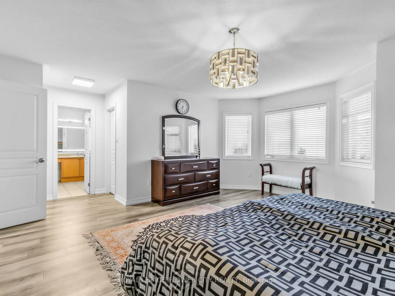 9, Arden Valley, Jefferson, Richmond Hill