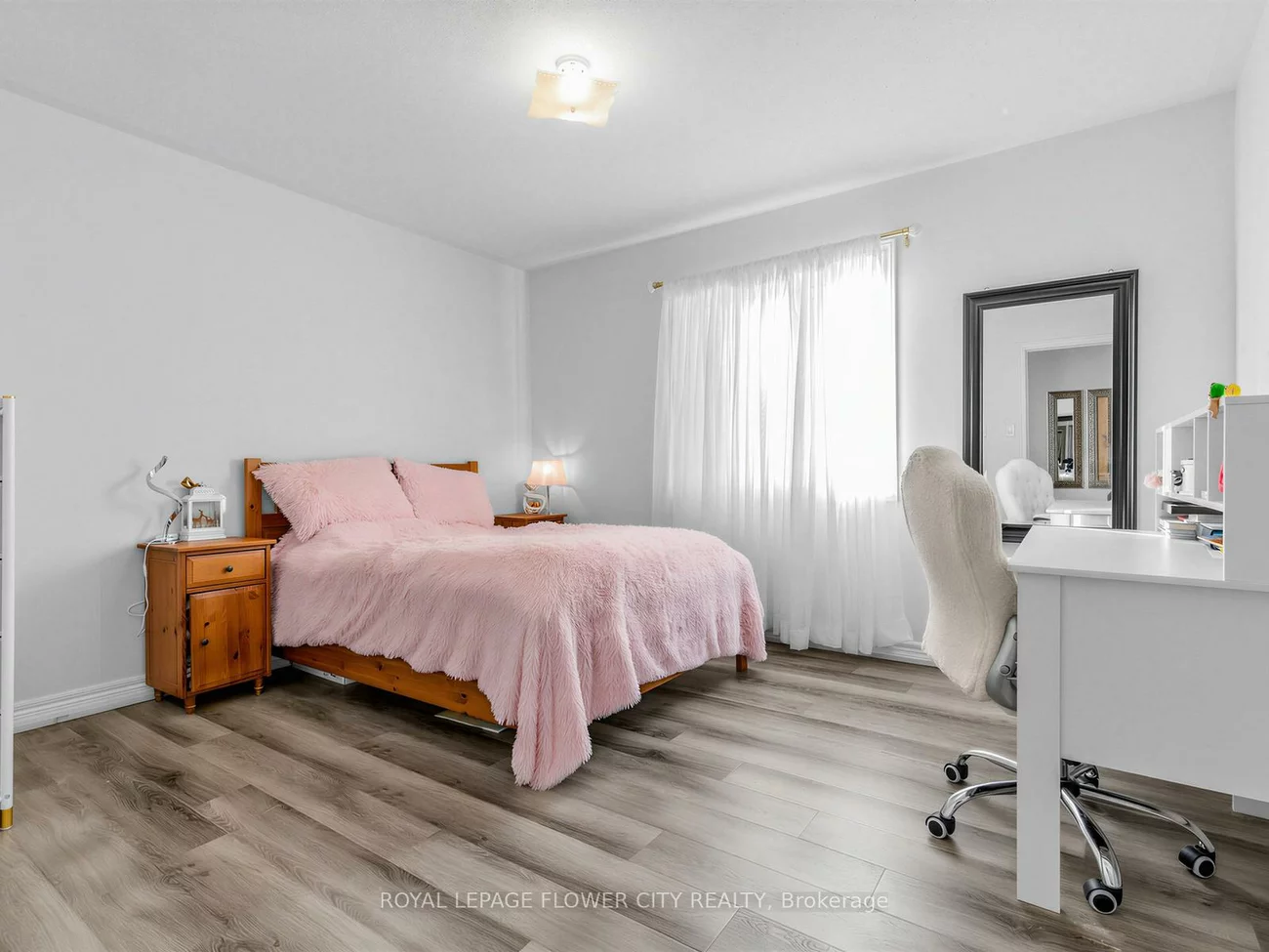 9, Arden Valley, Jefferson, Richmond Hill