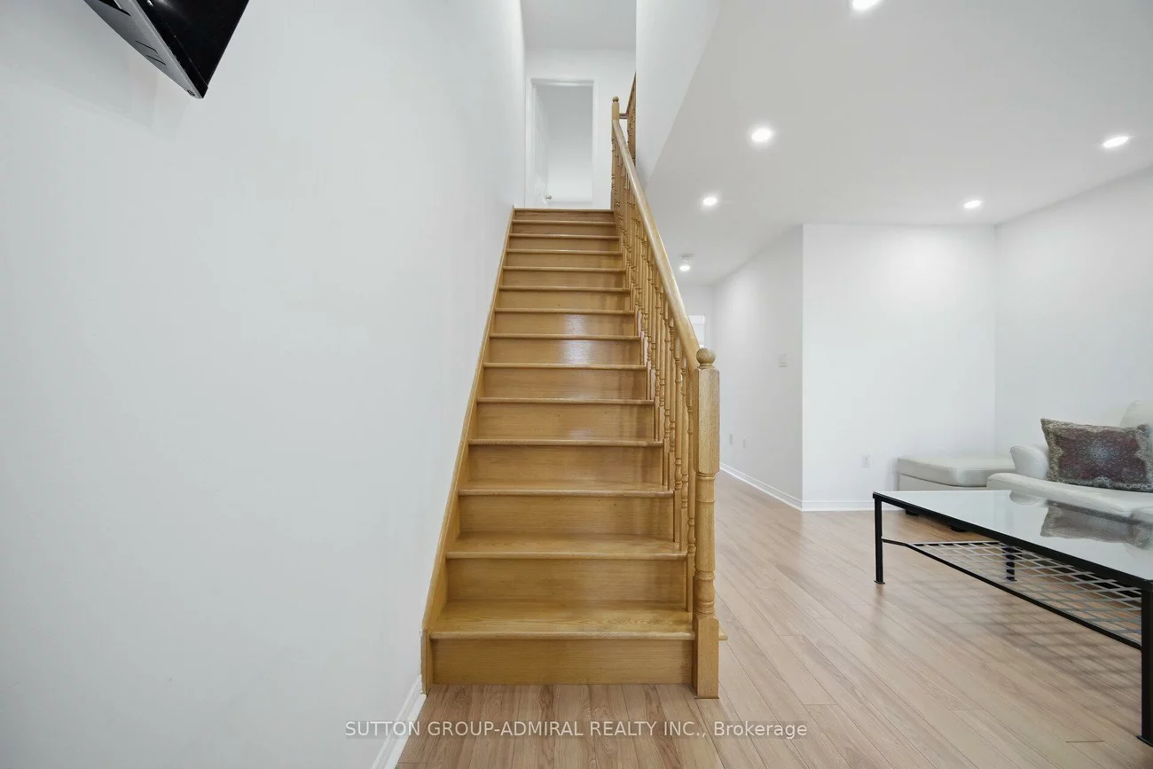 190, Bantry, Langstaff, Richmond Hill