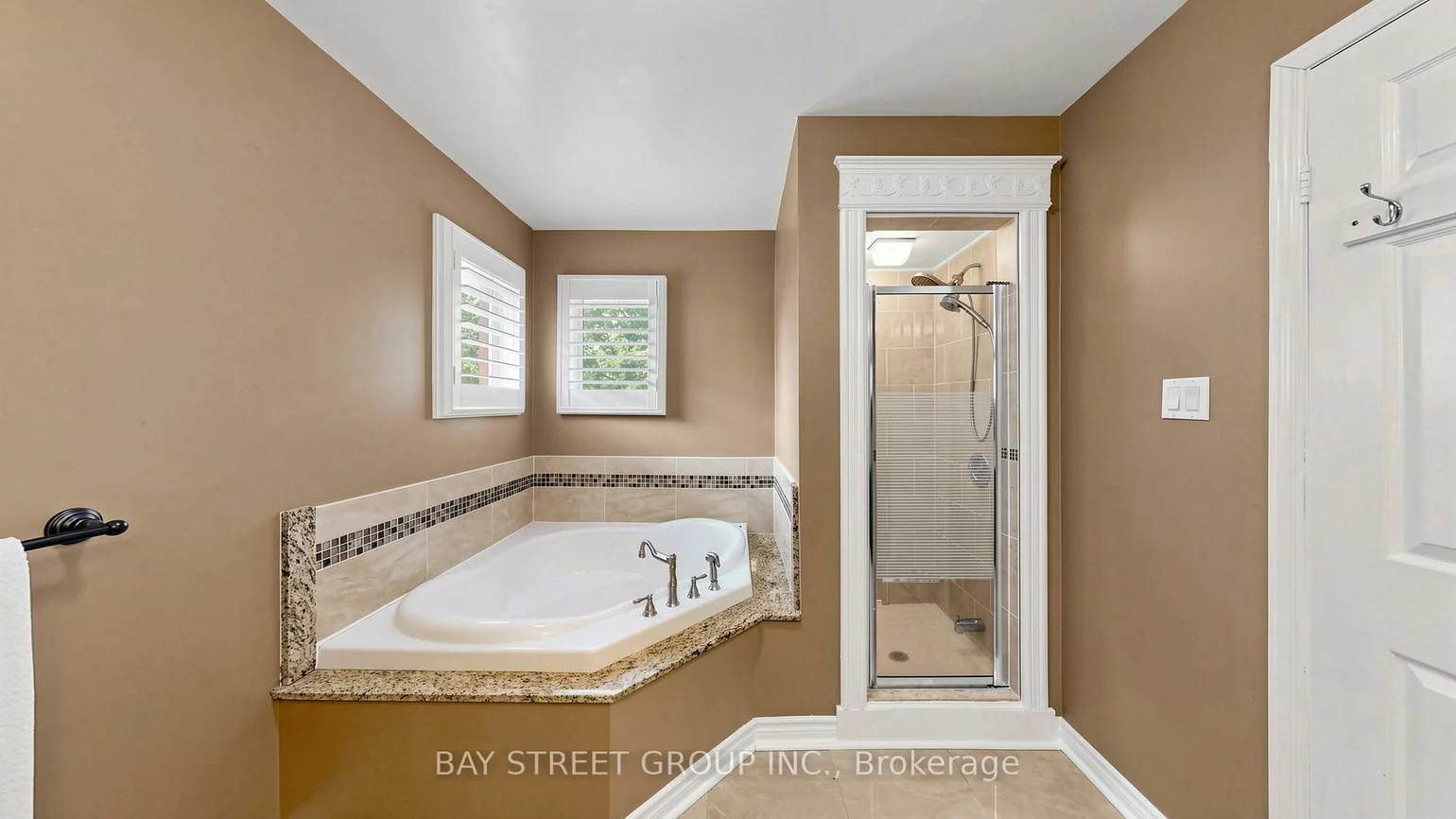 26, Kew, Doncrest, Richmond Hill