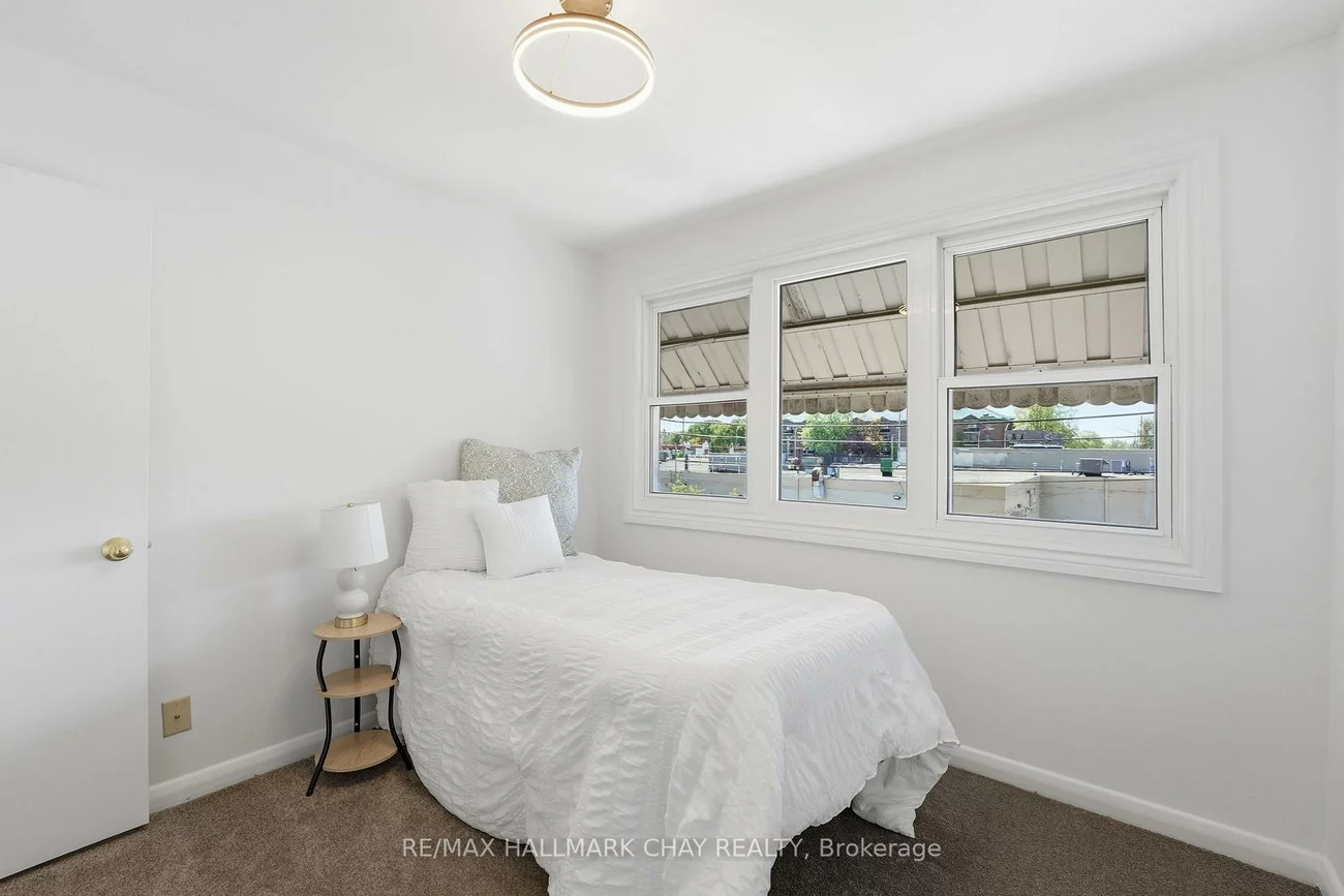 420, Fernleigh, Crosby, Richmond Hill
