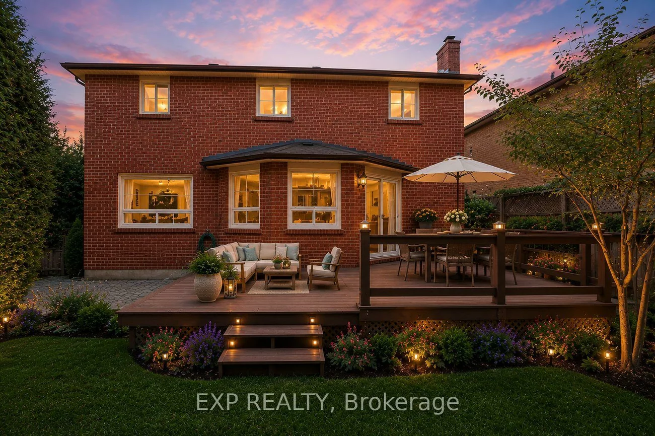 16, Wainwright, North Richvale, Richmond Hill