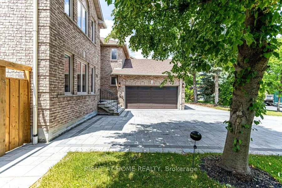 35, Harmony Hill, Mill Pond, Richmond Hill