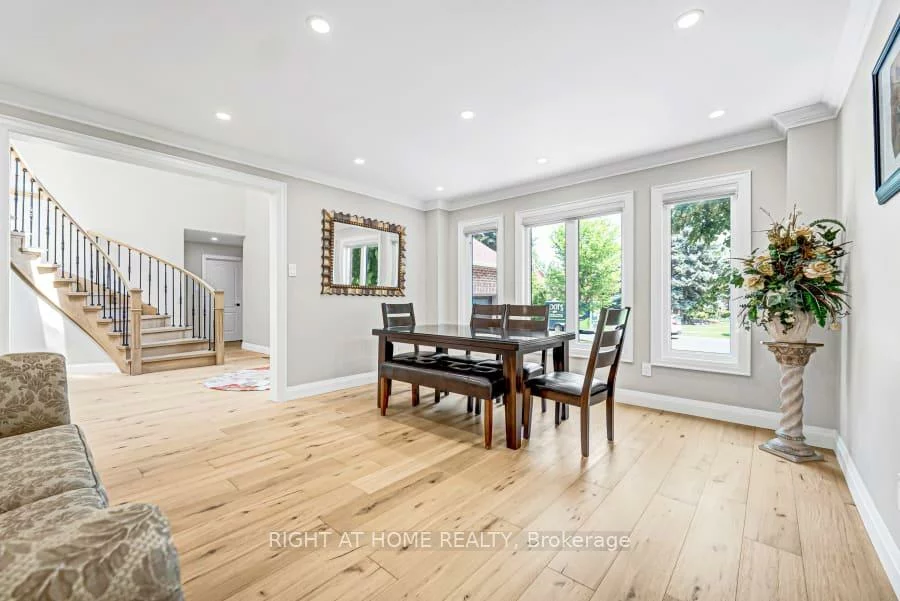 35, Harmony Hill, Mill Pond, Richmond Hill