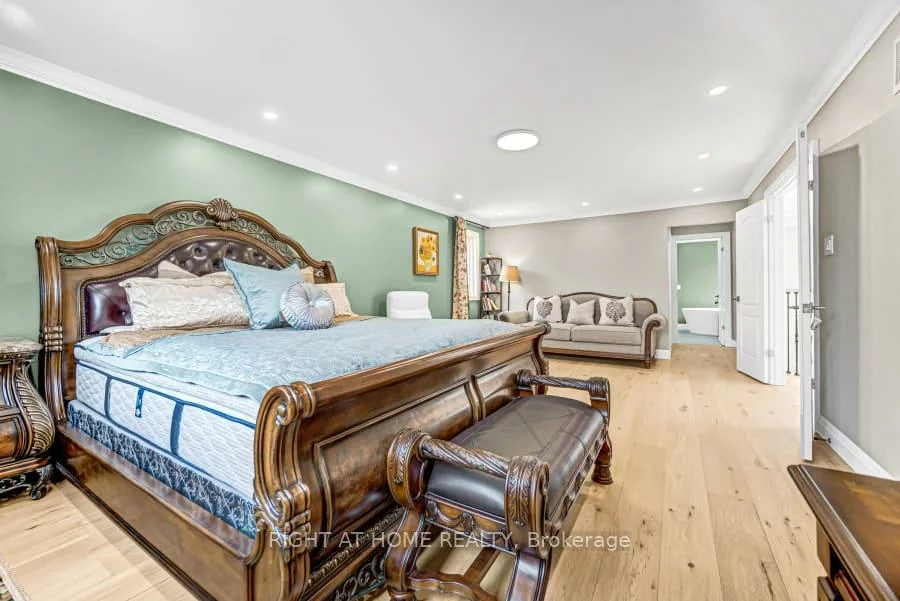35, Harmony Hill, Mill Pond, Richmond Hill