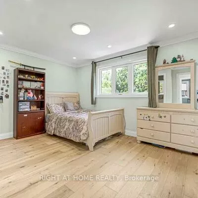 35, Harmony Hill, Mill Pond, Richmond Hill