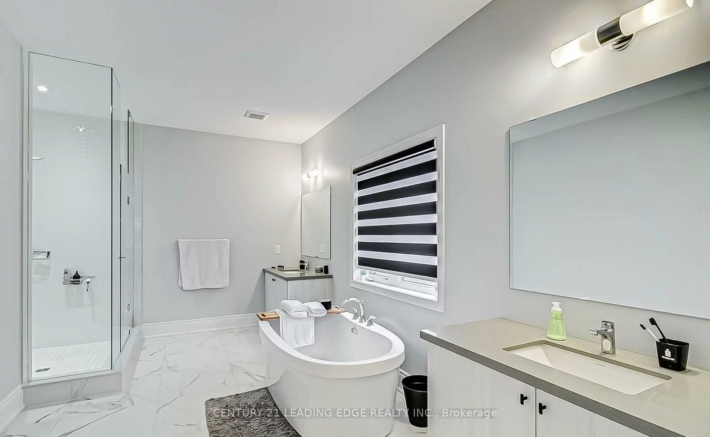 220, Olde Bayview, Oak Ridges Lake Wilcox, Richmond Hill