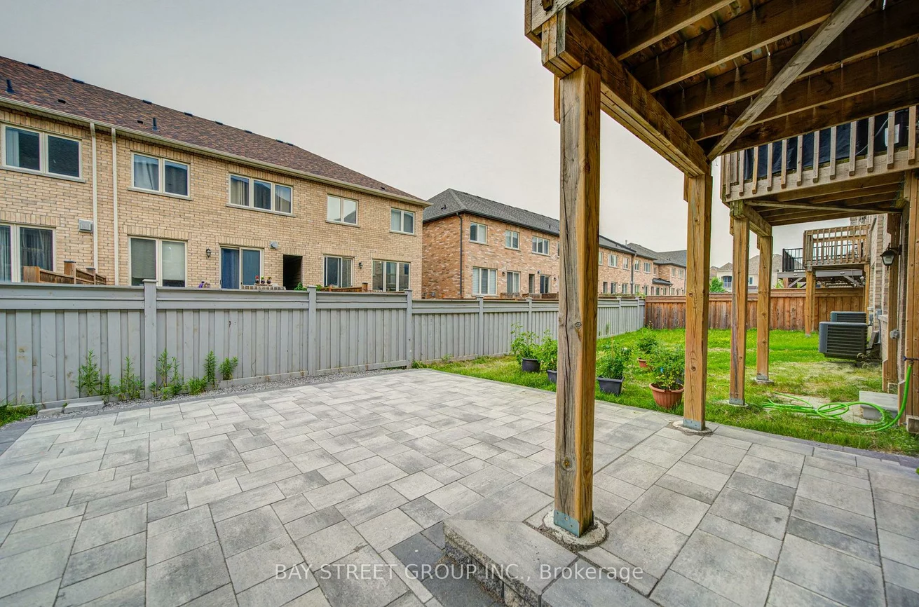 113, Drizzel, Oak Ridges, Richmond Hill