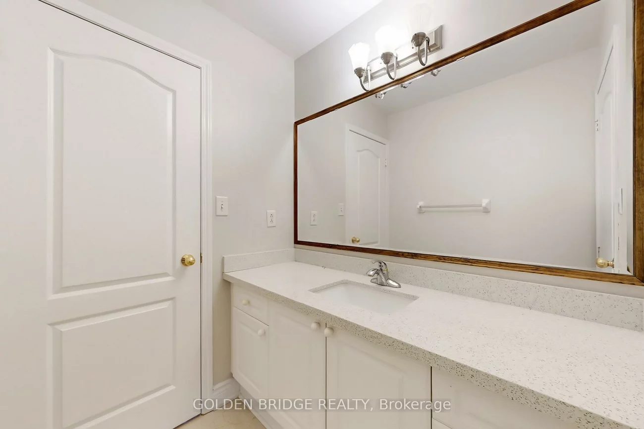 158, Worthington, Oak Ridges Lake Wilcox, Richmond Hill