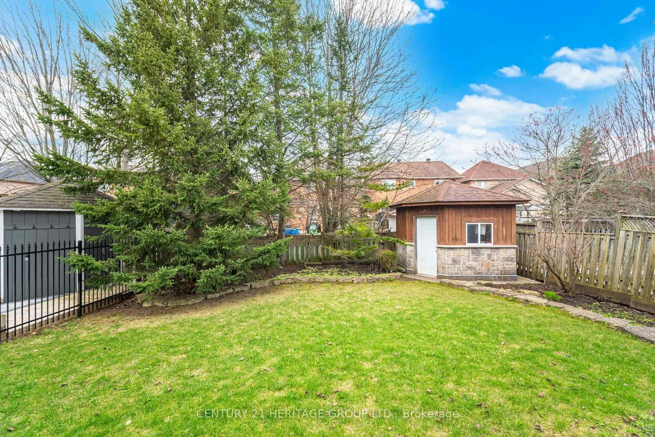 59, Estate Garden, Oak Ridges, Richmond Hill