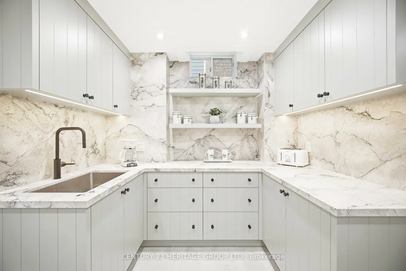 59, Estate Garden, Oak Ridges, Richmond Hill