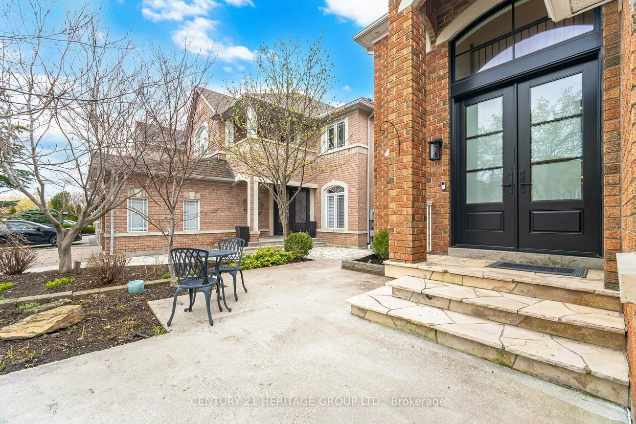 59, Estate Garden, Oak Ridges, Richmond Hill