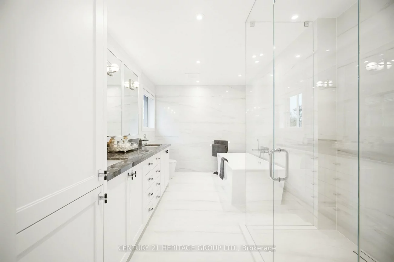 59, Estate Garden, Oak Ridges, Richmond Hill