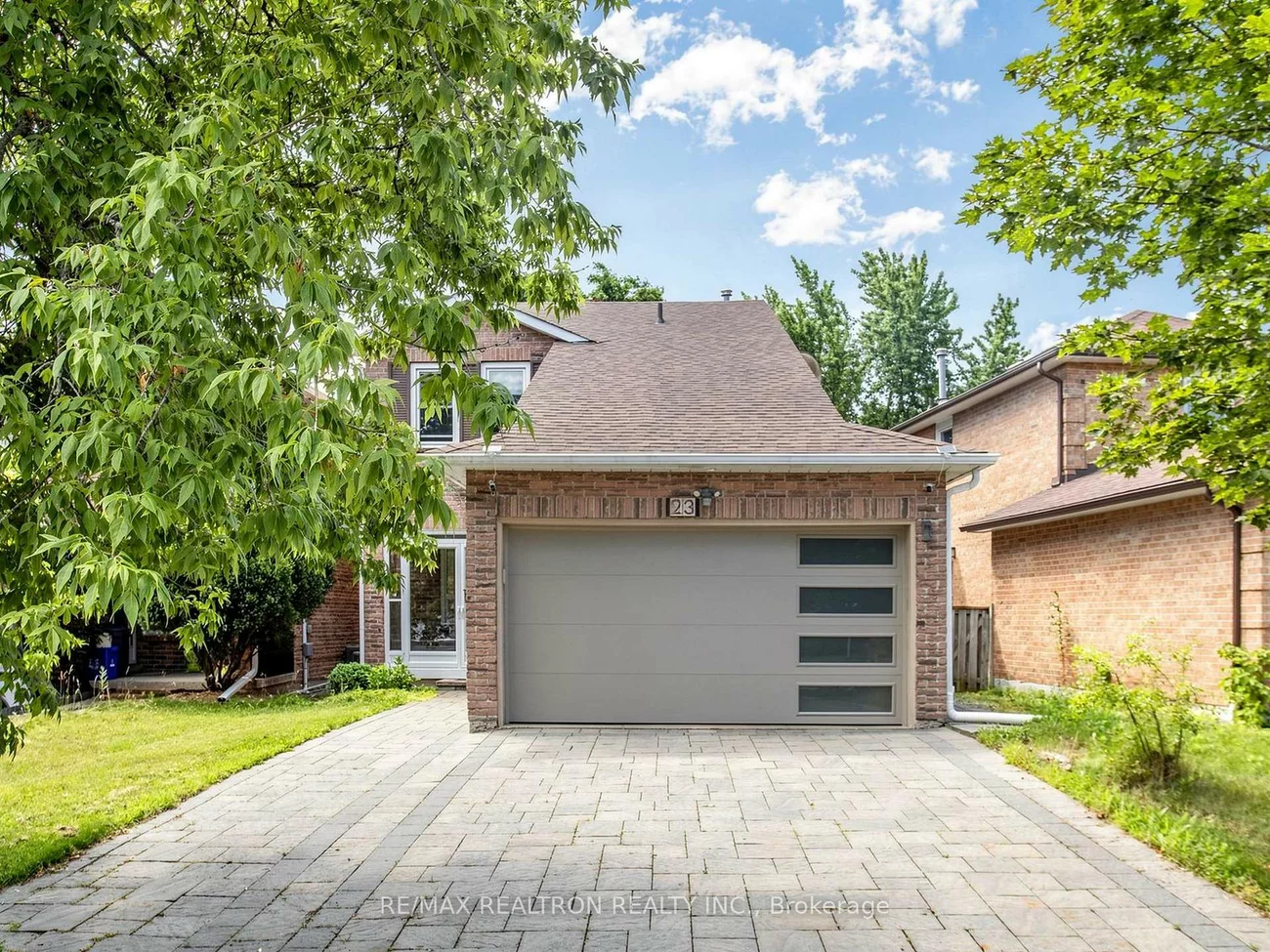 23, Don Head Village, North Richvale, Richmond Hill