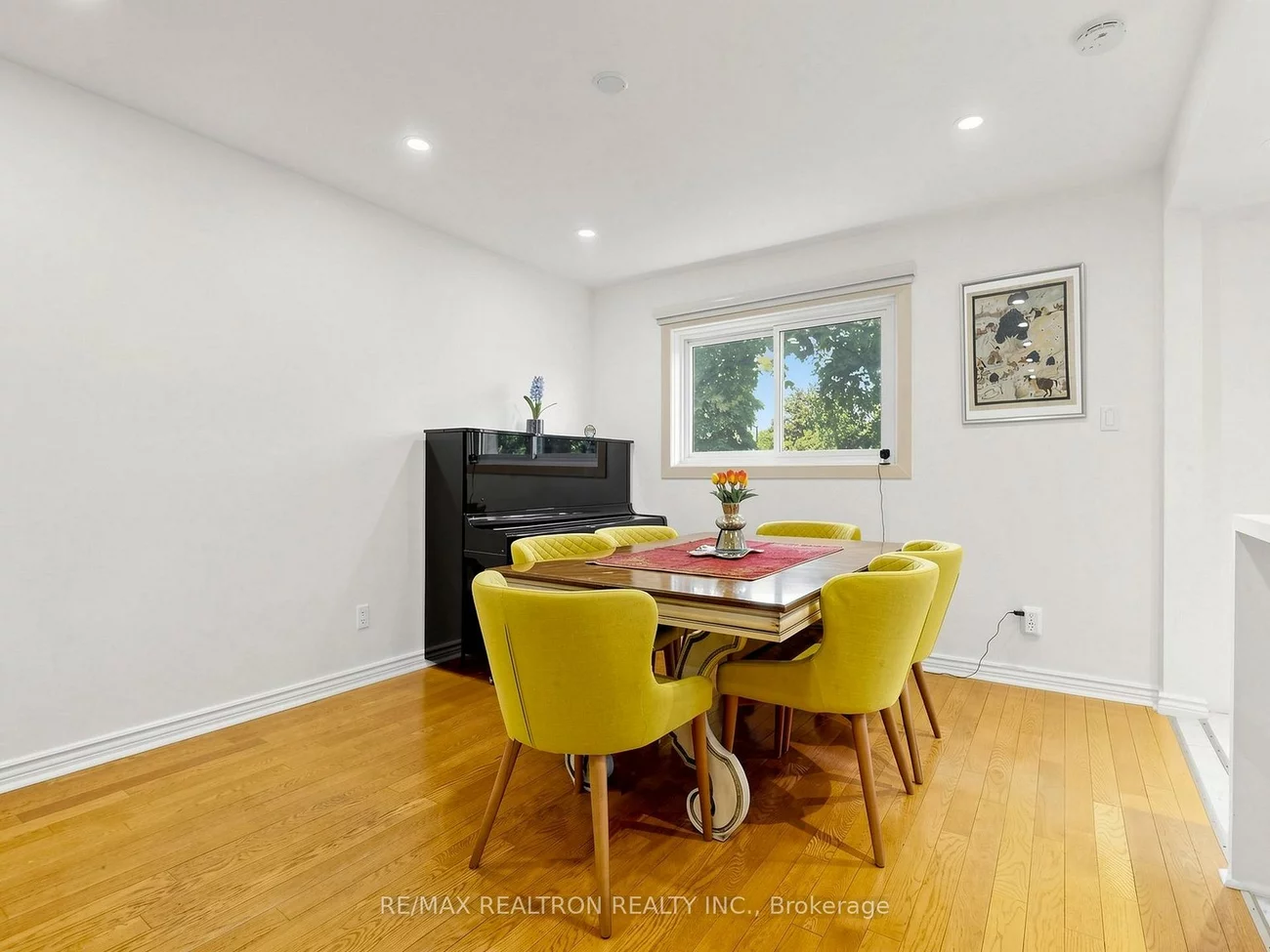 23, Don Head Village, North Richvale, Richmond Hill