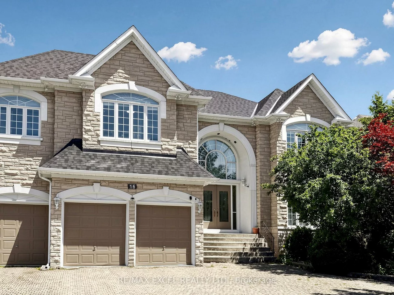 16, Frybrook, Bayview Hill, Richmond Hill