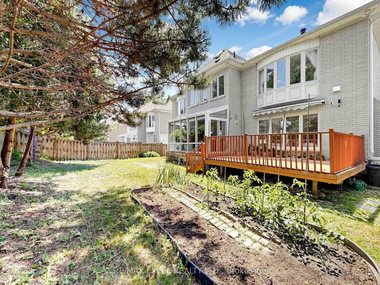 16, Frybrook, Bayview Hill, Richmond Hill