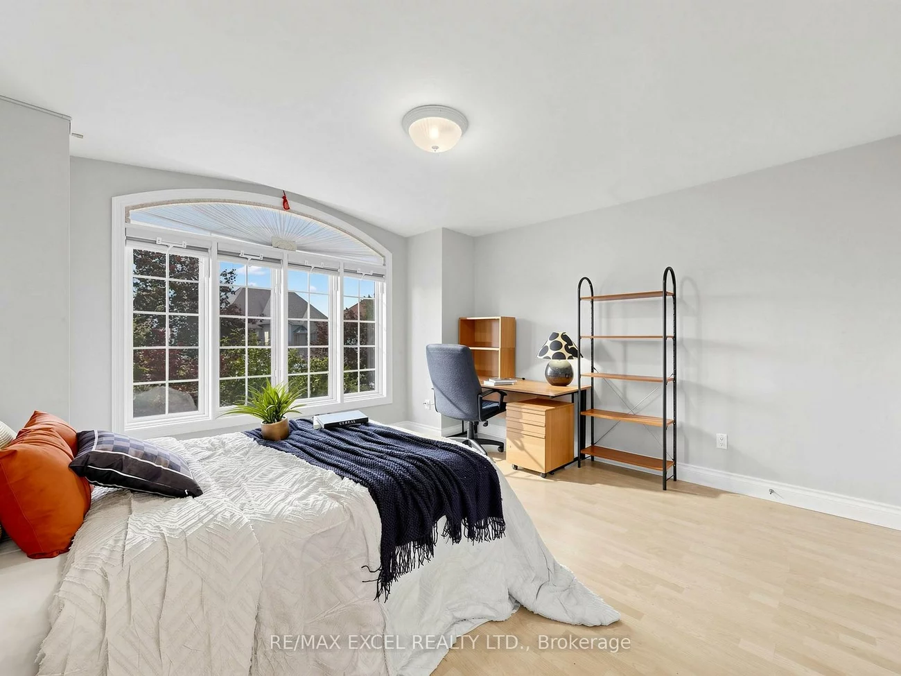 16, Frybrook, Bayview Hill, Richmond Hill