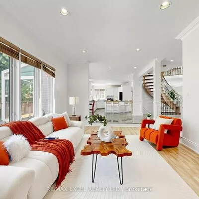 16, Frybrook, Bayview Hill, Richmond Hill