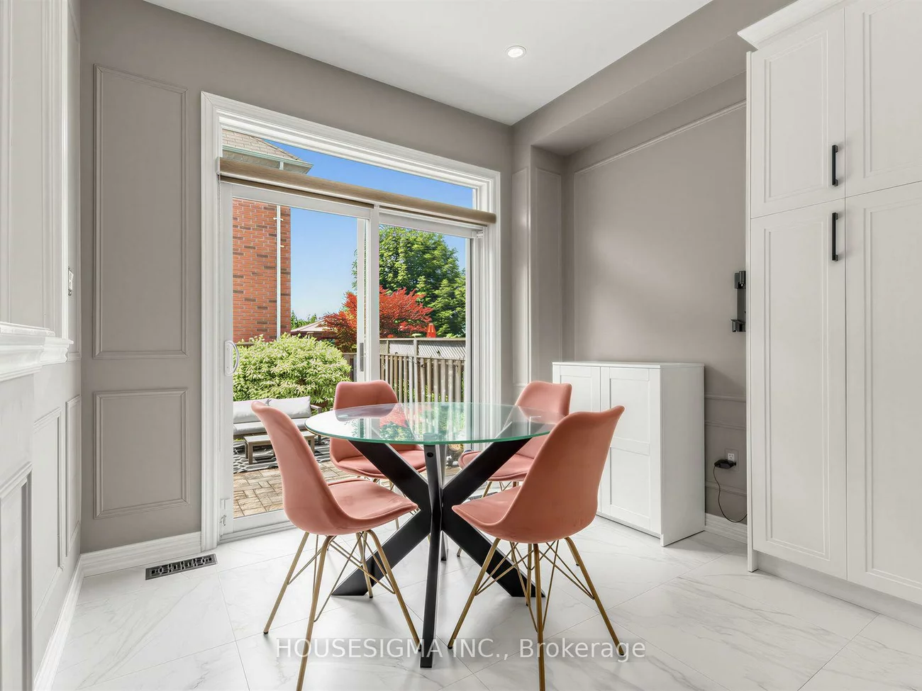 57, Chao, Oak Ridges, Richmond Hill