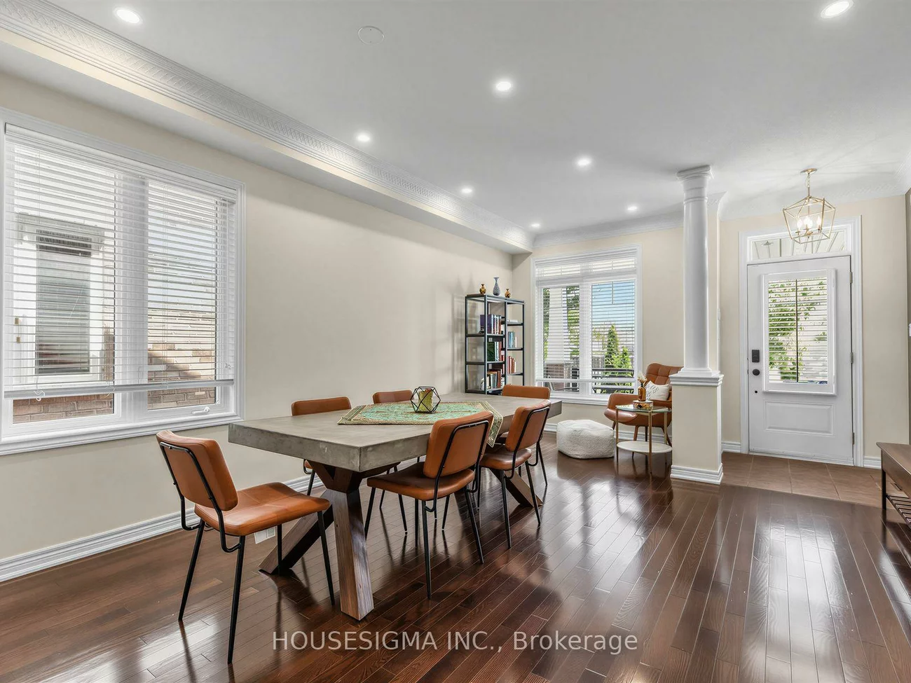 57, Chao, Oak Ridges, Richmond Hill