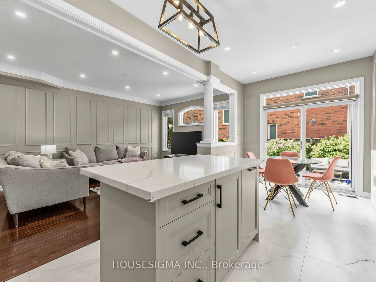57, Chao, Oak Ridges, Richmond Hill