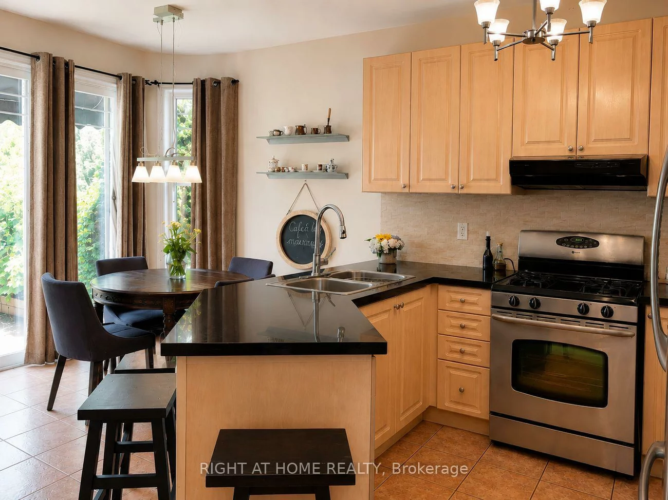 39, Pexton, Jefferson, Richmond Hill
