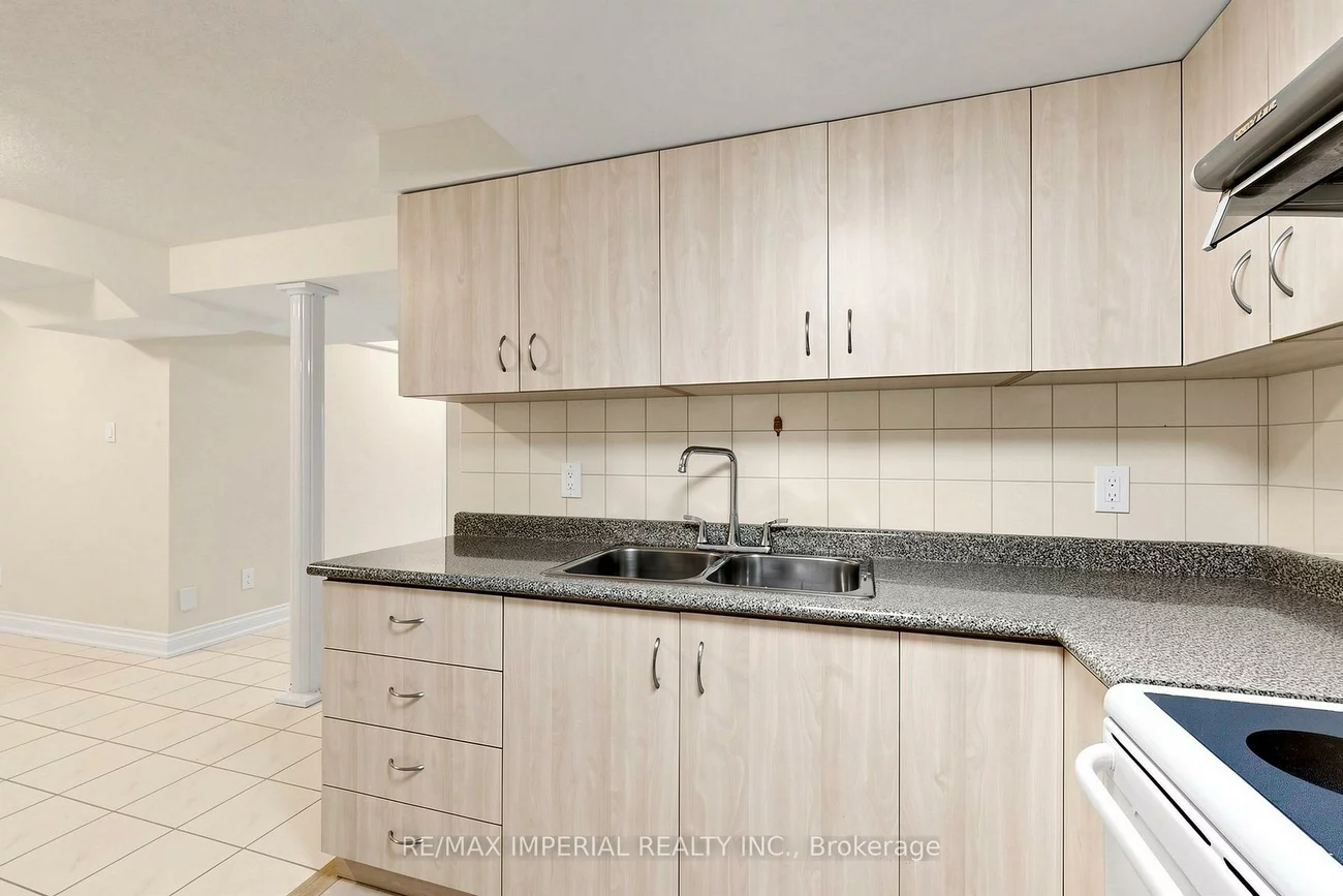 53, Rushingbrook, Rouge Woods, Richmond Hill