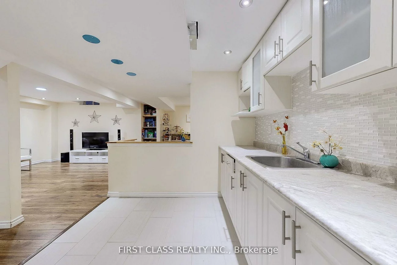 79, Carnoustie, Jefferson, Richmond Hill