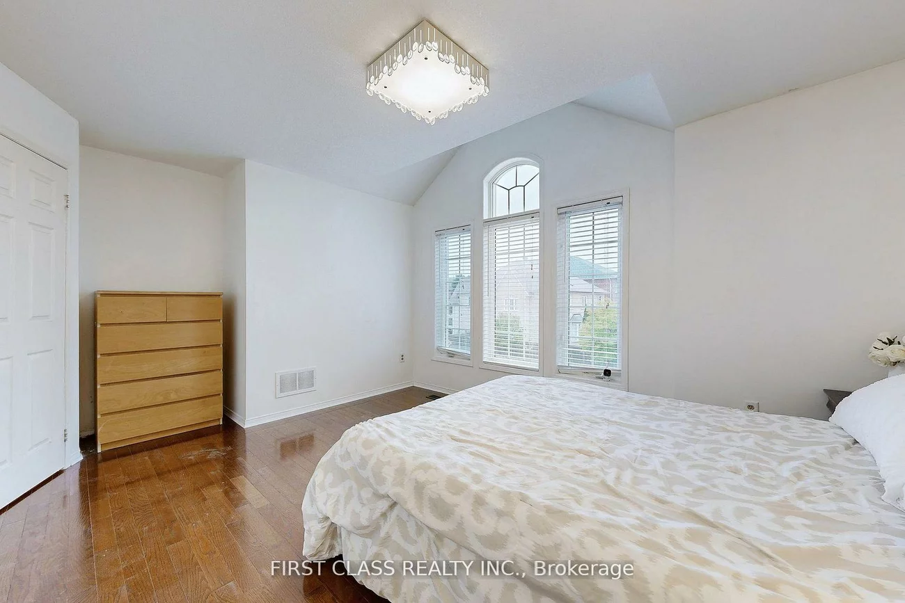 79, Carnoustie, Jefferson, Richmond Hill