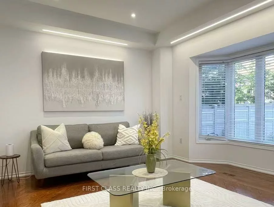 79, Carnoustie, Jefferson, Richmond Hill