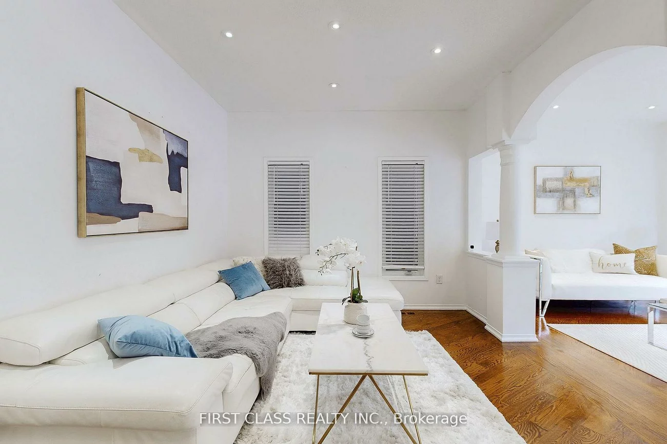 79, Carnoustie, Jefferson, Richmond Hill
