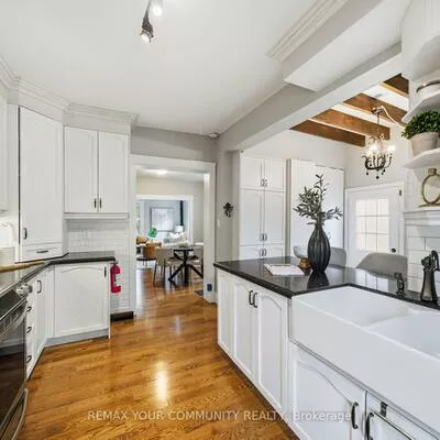 30, Elizabeth, Mill Pond, Richmond Hill