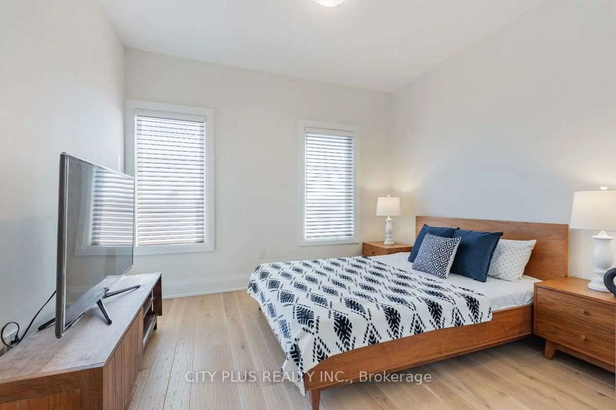 9398, Bayview, Observatory, Richmond Hill