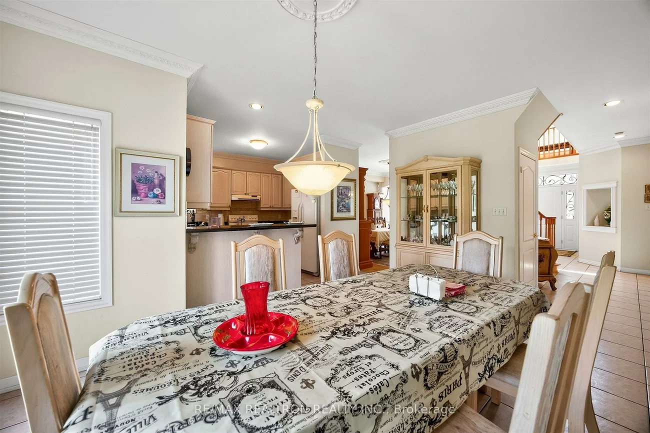 22, Queensborough, Oak Ridges Lake Wilcox, Richmond Hill