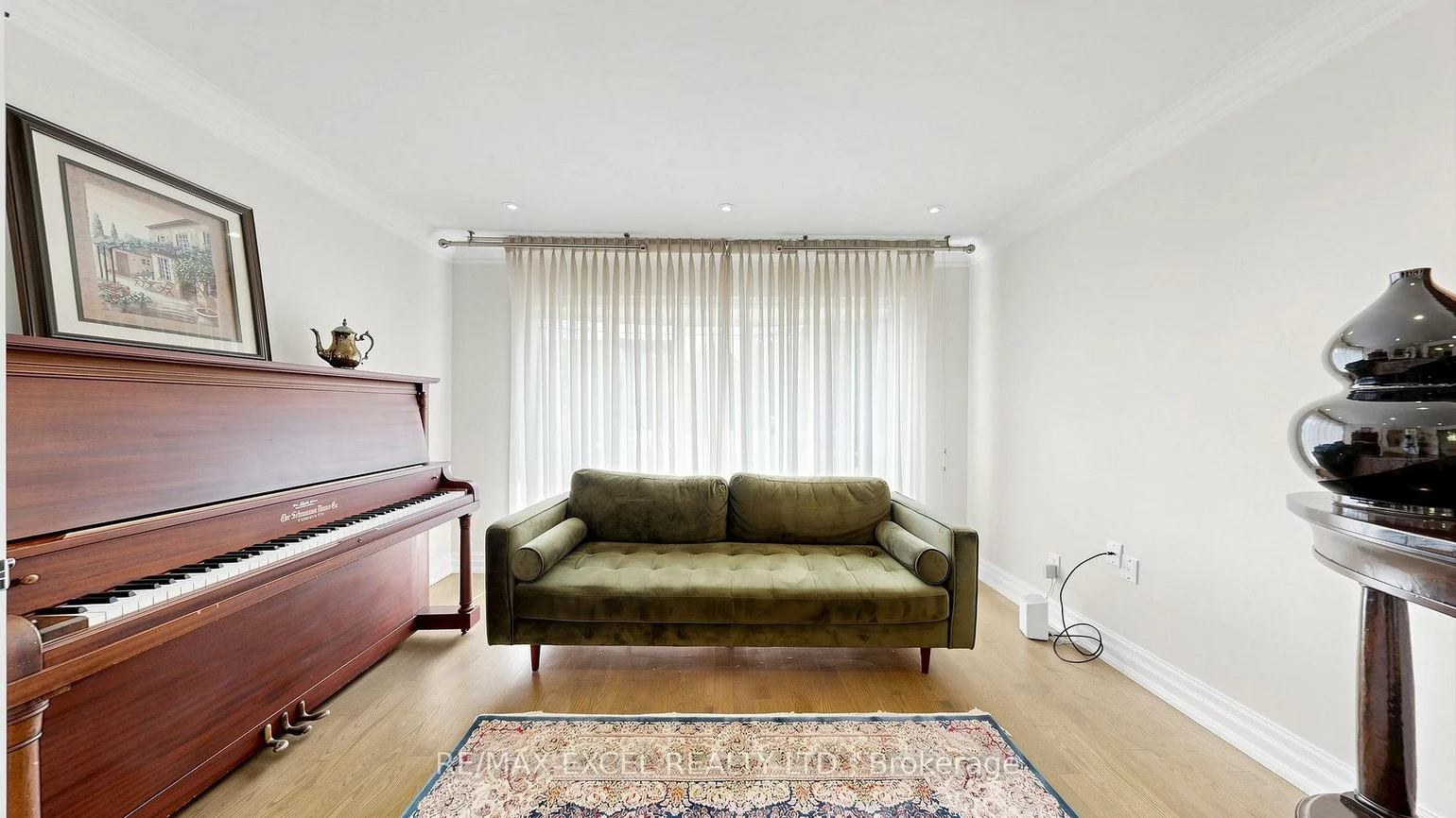 42, Blackforest, Oak Ridges, Richmond Hill
