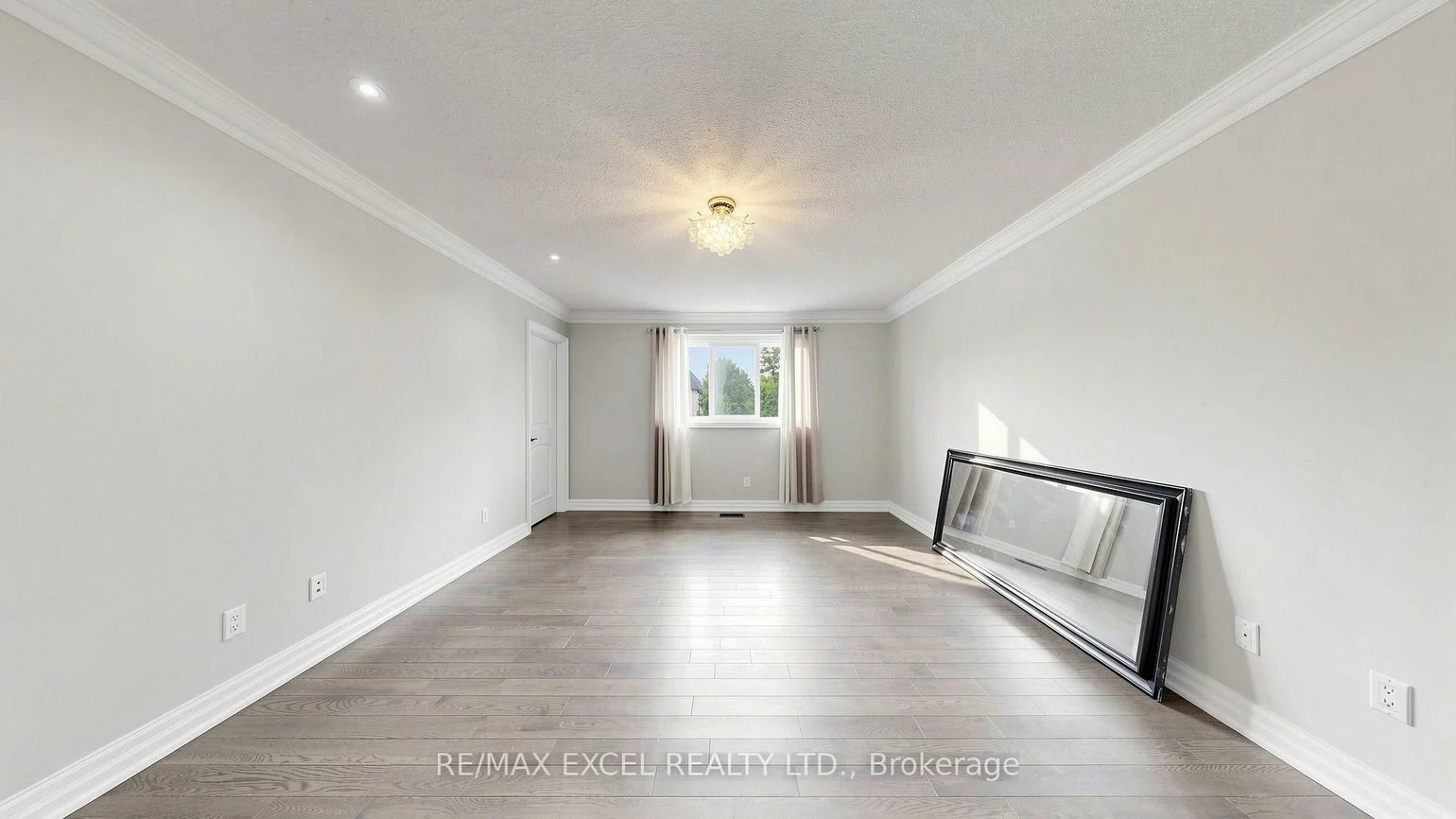 42, Blackforest, Oak Ridges, Richmond Hill