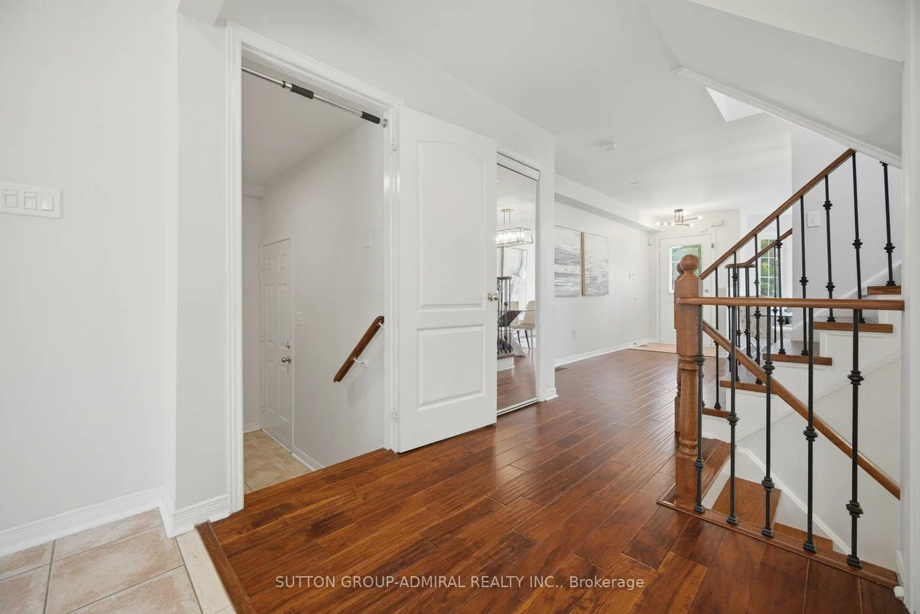 187, Red Maple, Langstaff, Richmond Hill
